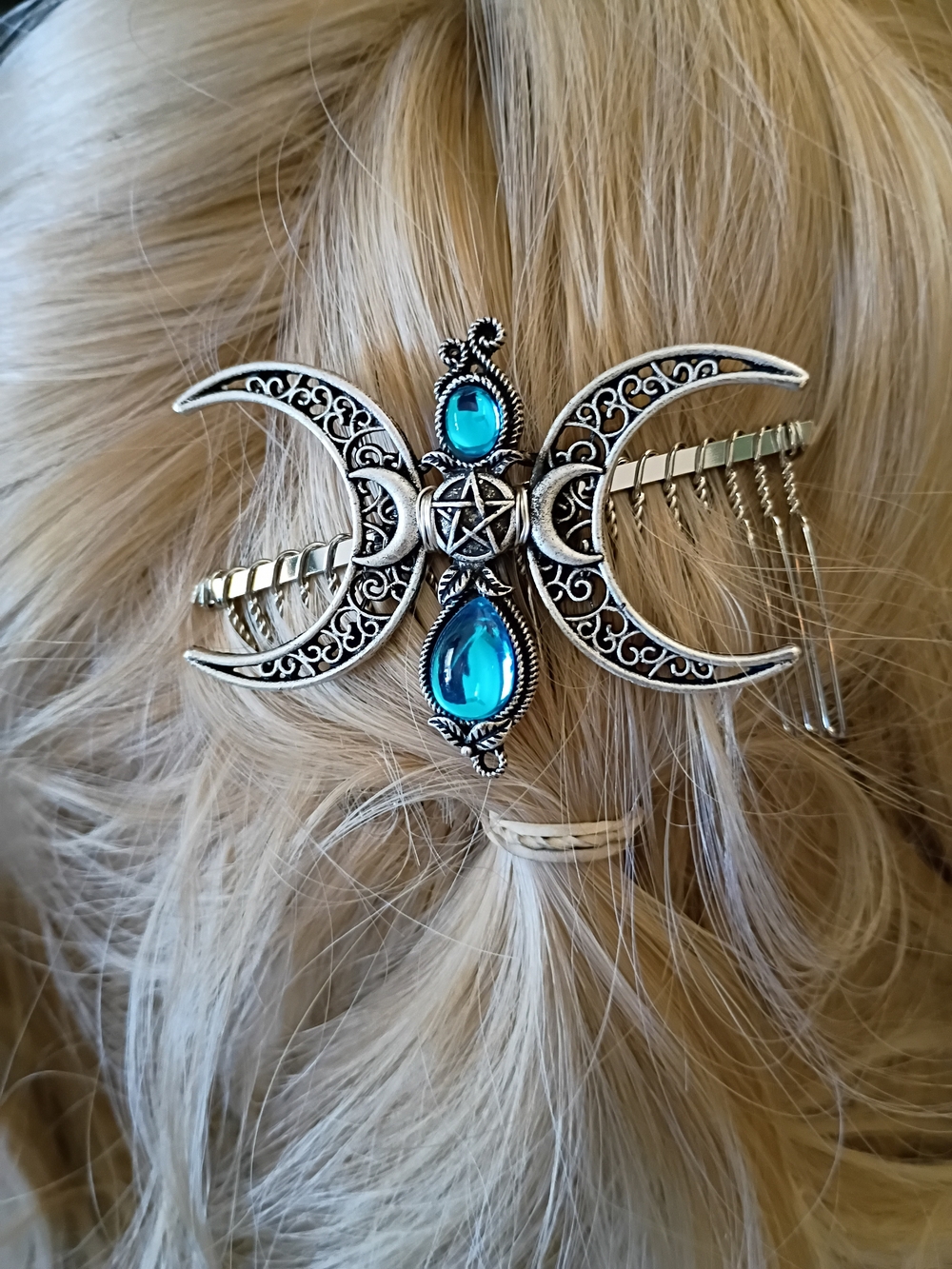 *NWOT* Triple Moon Silver Hair Comb with Blue Gem Accents